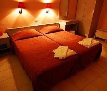 كوشاداسيه Akdeniz Apart Hotel المظهر الخارجي الصورة
